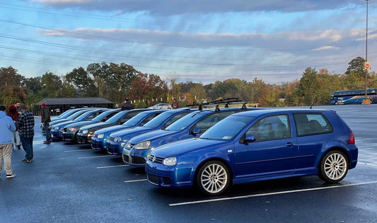 Bridging the Gap: Exploring the VW R32 Owner Dynamic - Purists vs. Aftermarket Enthusiasts